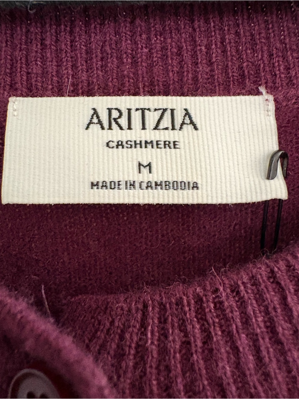 Aritzia Cashmere Cardigan. Size M - Picture 8 of 9